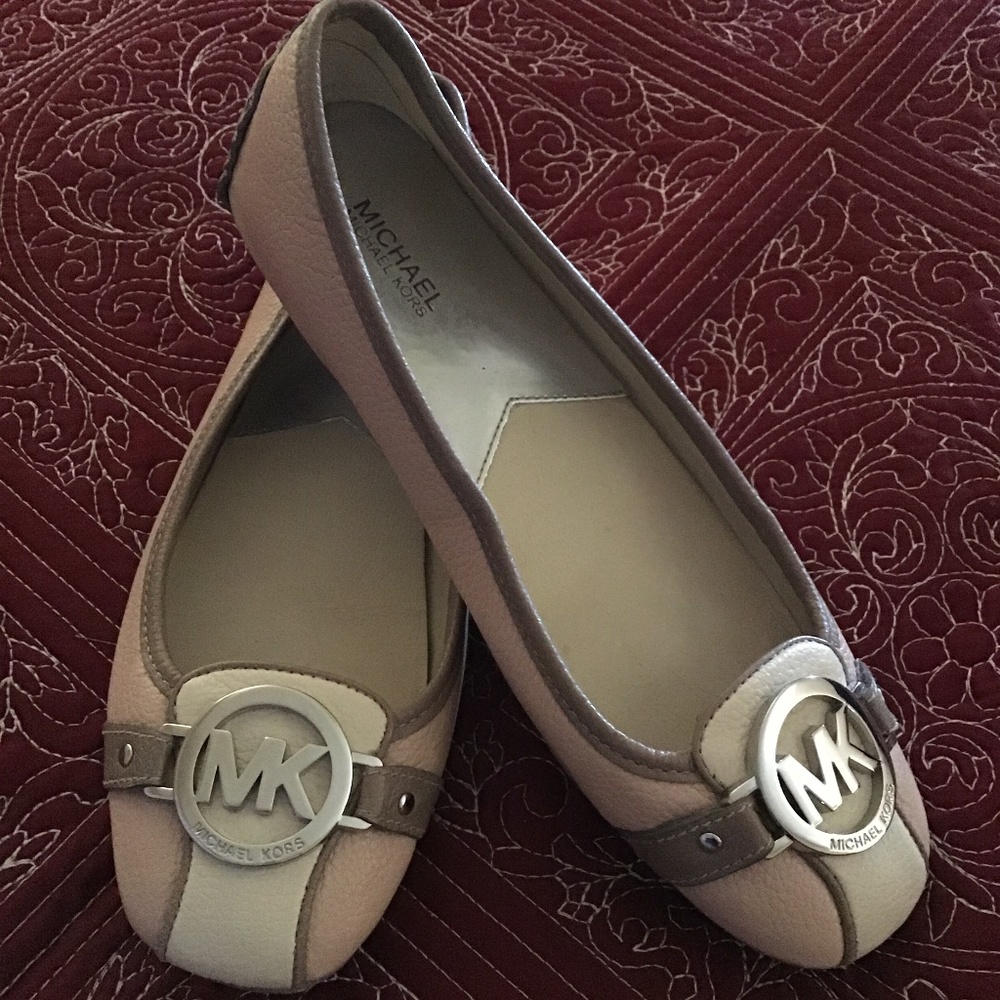 Michael Kors Flats